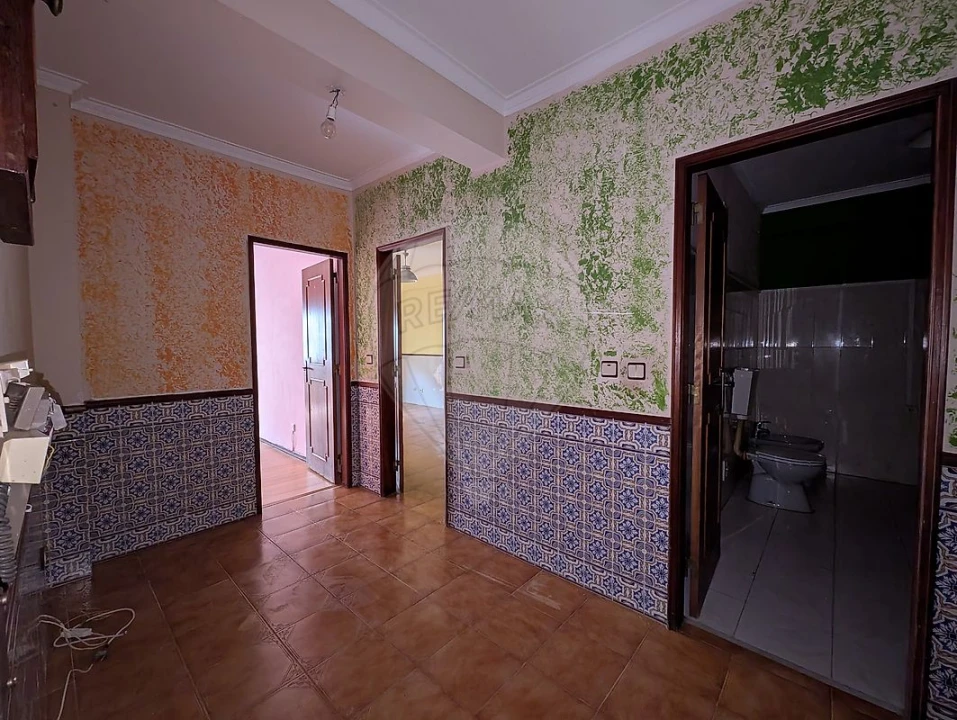 Apartamento T1 para Venda em Queluz e Belas Foto 8