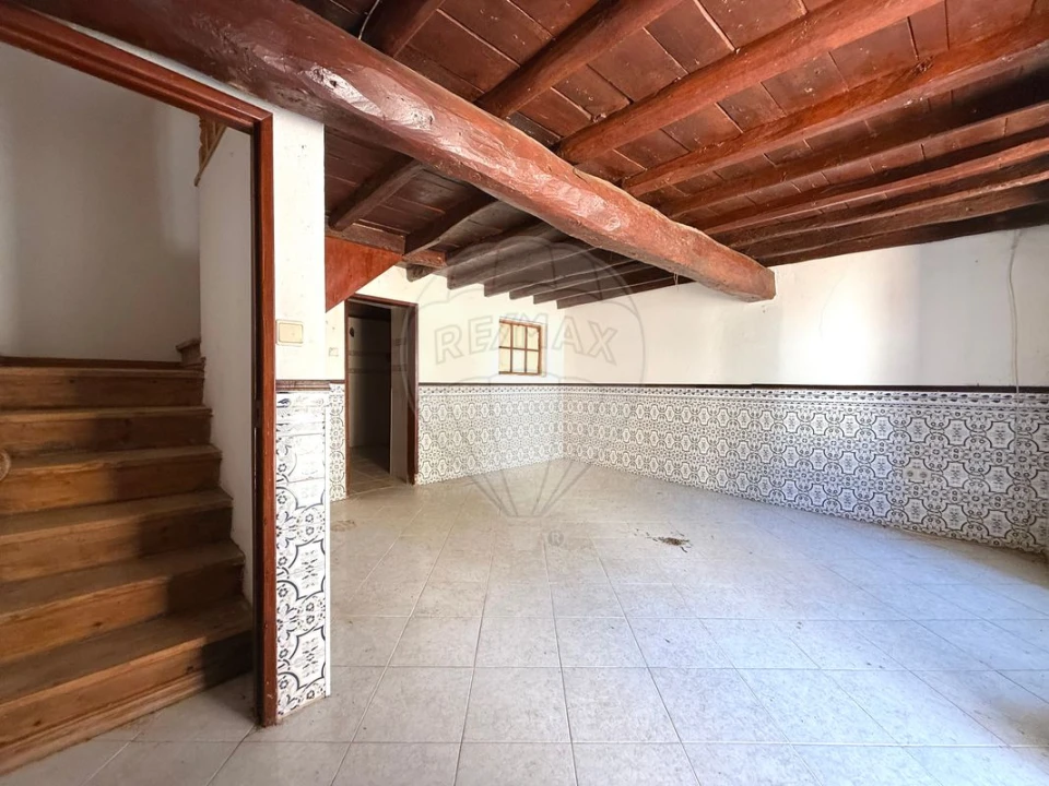 Moradia T2 para Venda em Dois Portos e Runa Foto 5