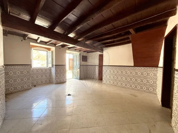 Moradia T2 para Venda em Dois Portos e Runa Foto 4