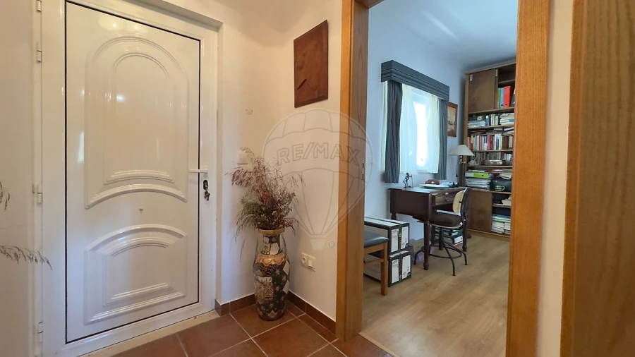 Moradia T2 para Venda em Branca Foto 11