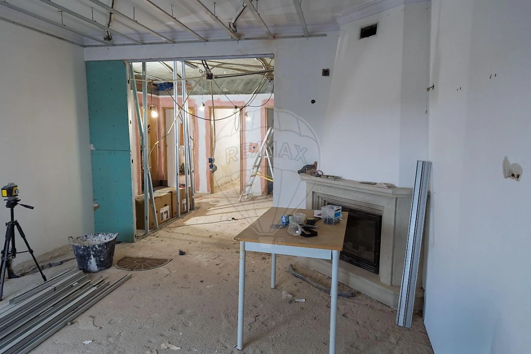 Apartamento T3 para Venda em Ramada e Caneças Foto 22