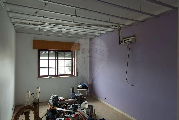 Apartamento T3 para Venda em Ramada e Caneças Foto 13