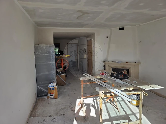 Apartamento T3 para Venda em Ramada e Caneças Foto 14