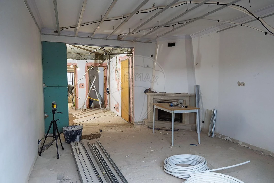 Apartamento T3 para Venda em Ramada e Caneças Foto 20