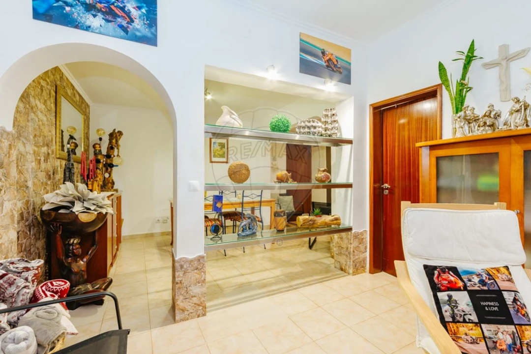 Moradia T3 para Venda em Cacém e São Marcos Foto 17