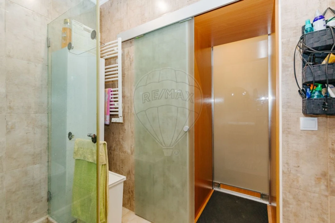 Moradia T3 para Venda em Cacém e São Marcos Foto 30