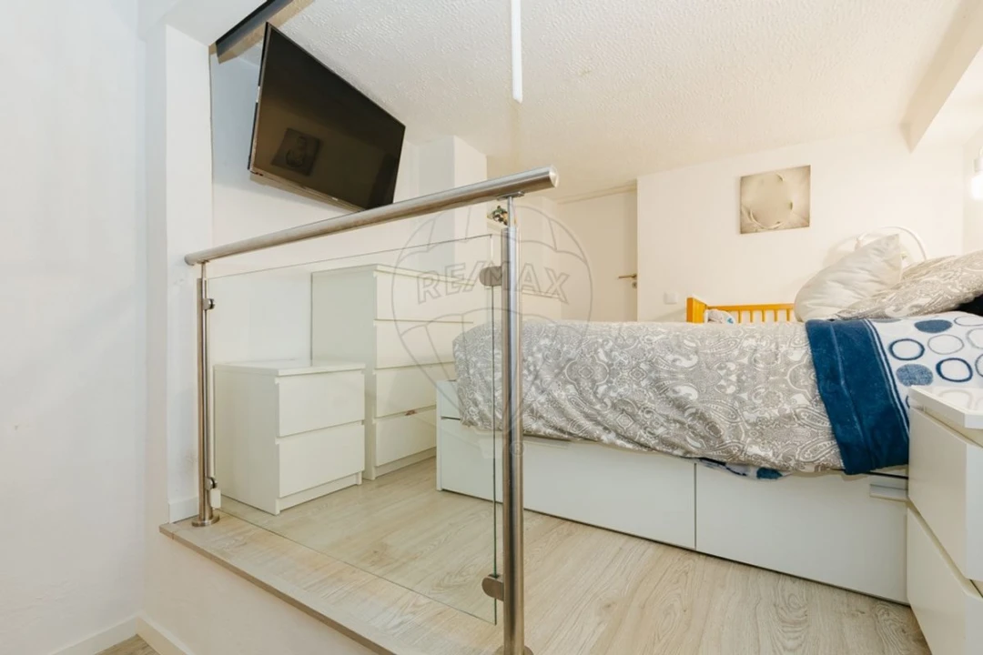 Moradia T3 para Venda em Cacém e São Marcos Foto 9