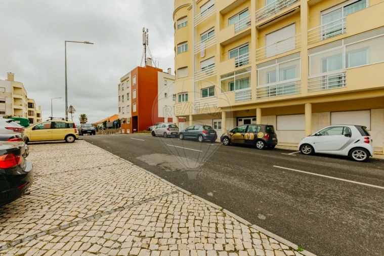 Moradia T3 para Venda em Cacém e São Marcos Foto 38