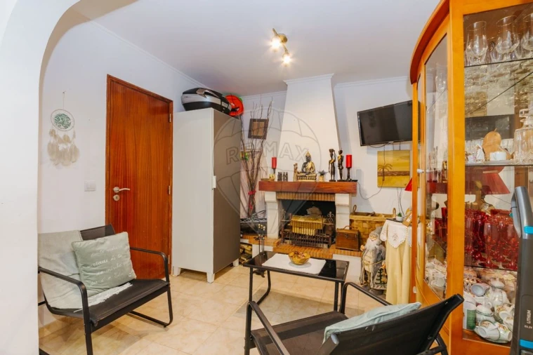 Moradia T3 para Venda em Cacém e São Marcos Foto 26