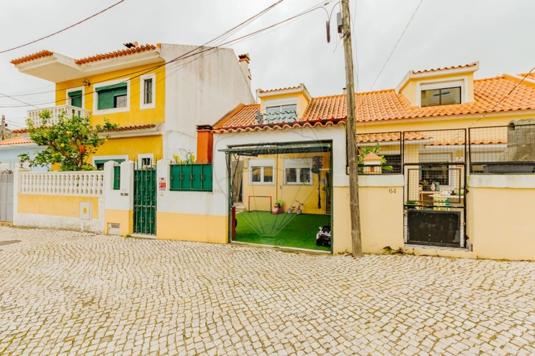 Moradia T3 para Venda em Cacém e São Marcos Foto 42