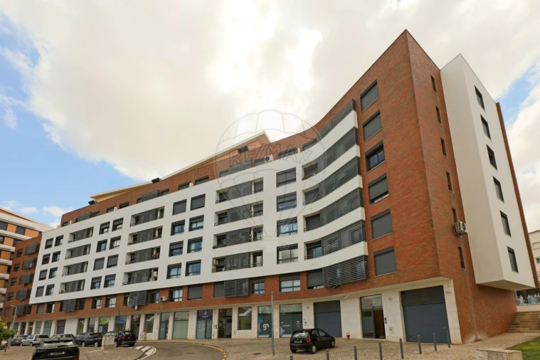 Apartamento T3 para Venda em Alenquer (Santo Estêvão e Triana) Foto 2