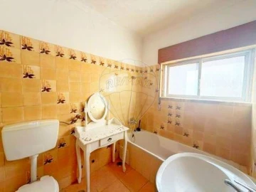 Apartamento T3 para Venda em Carregado e Cadafais
