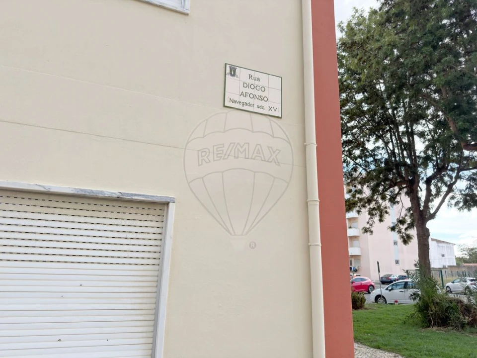 Apartamento T3 para Venda em Carregado e Cadafais Foto 13