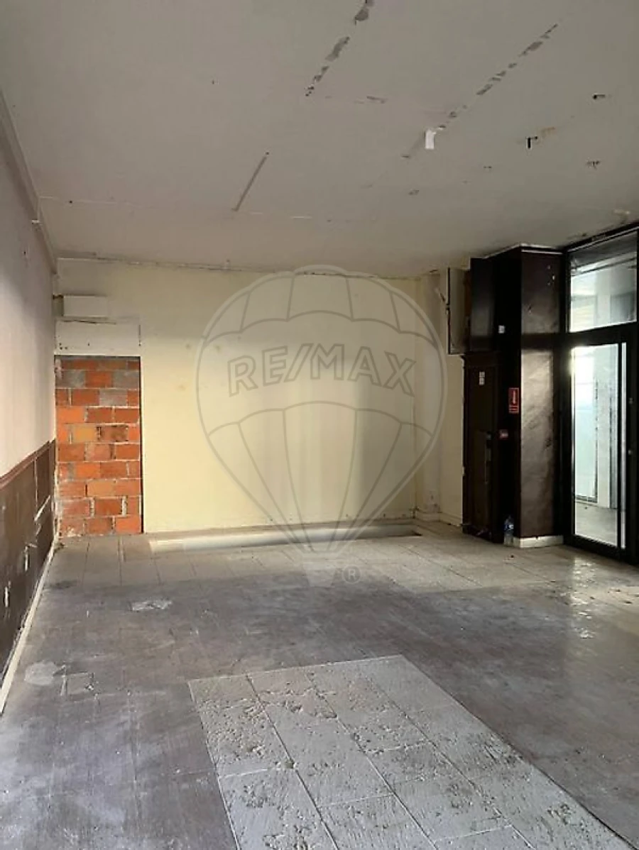 Loja para Arrendamento em Matosinhos e Leça da Palmeira Foto 6