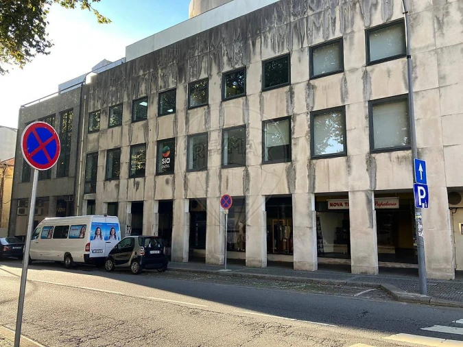 Loja para Arrendamento em Matosinhos e Leça da Palmeira Foto 13