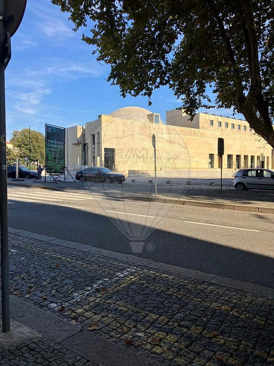 Loja para Arrendamento em Matosinhos e Leça da Palmeira Foto 14