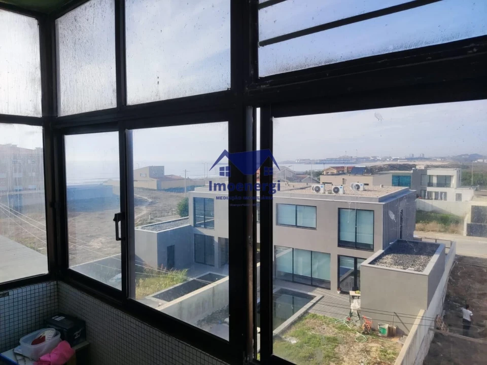 Apartamento T1 para Venda em Arvore Foto 11