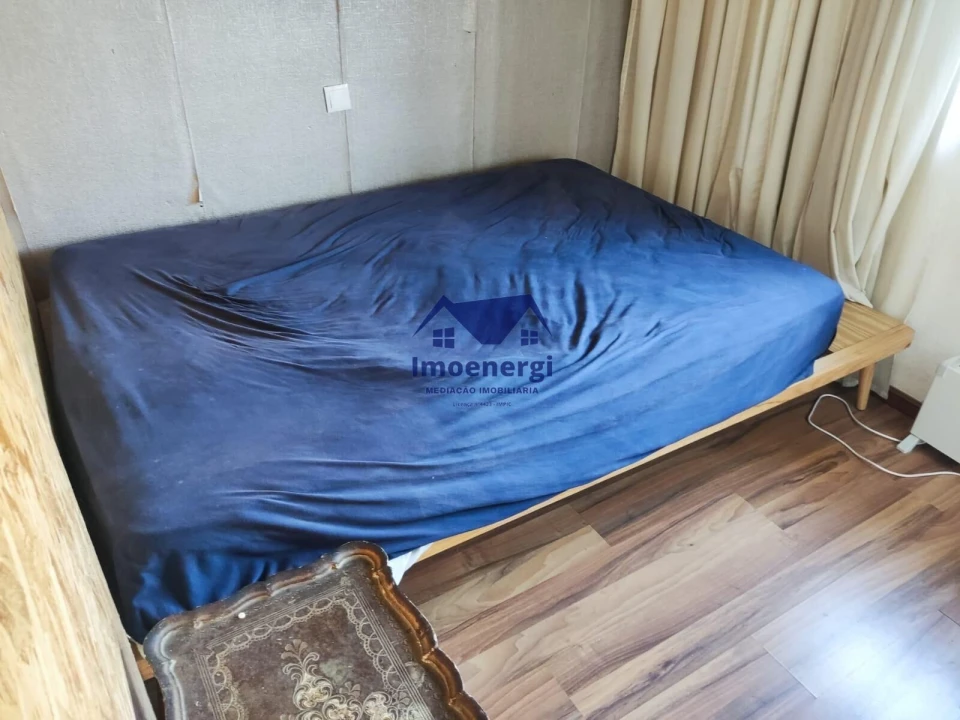 Apartamento T1 para Venda em Arvore Foto 9