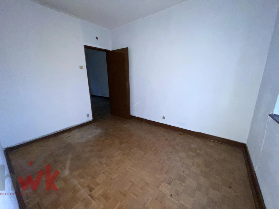 Apartamento T4 para Venda em Seia, São Romão e Lapa dos Dinheiros Foto 11