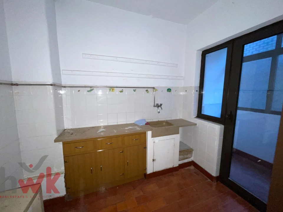 Apartamento T4 para Venda em Seia, São Romão e Lapa dos Dinheiros Foto 7