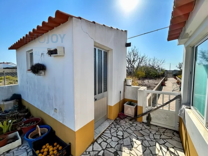 Moradia T4 para Venda em Rogil Foto 25