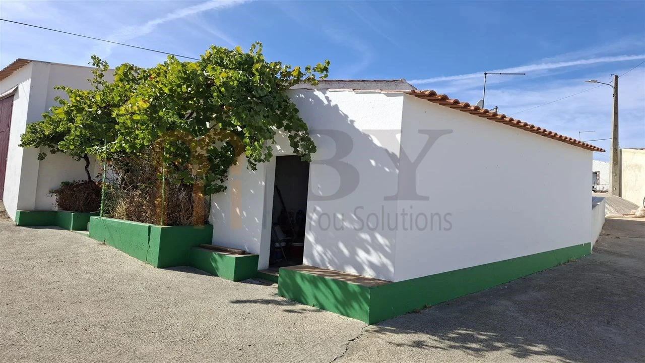 Quinta T1 para Venda em Alcaria Ruiva Foto 2