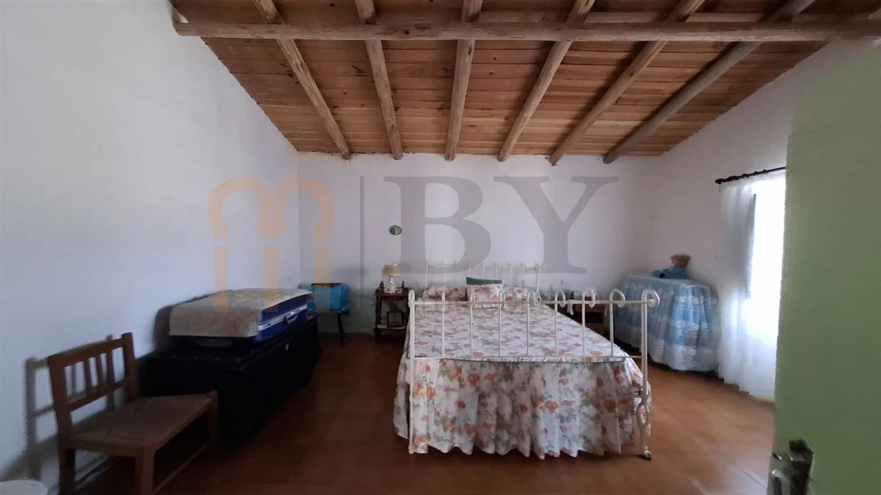 Quinta T1 para Venda em Alcaria Ruiva Foto 4