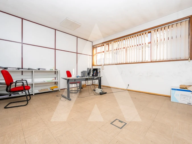 Armazém para Venda em Cortegaça Foto 19