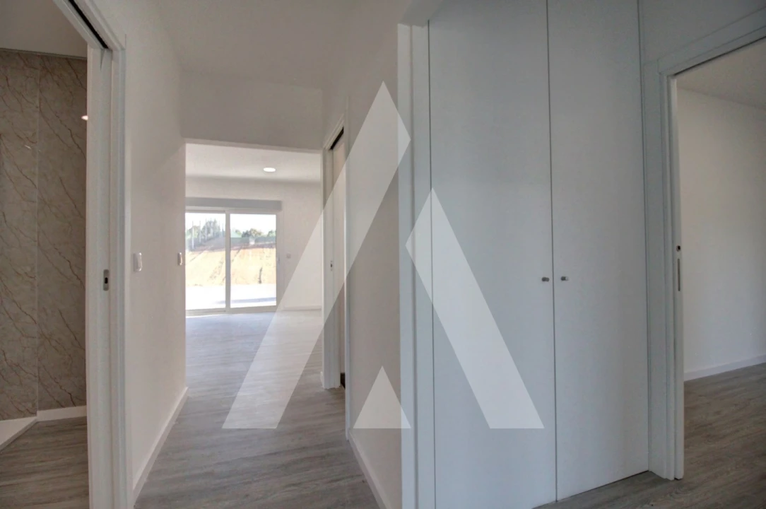 Moradia T3 para Venda em Arcos e Mogofores Foto 19