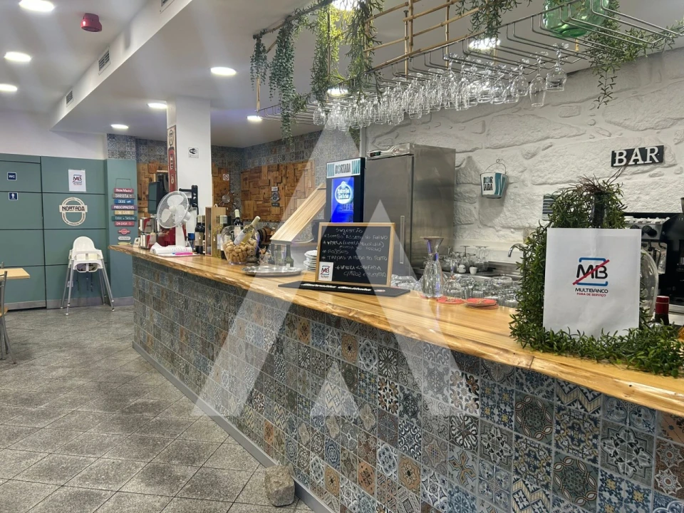 Negócio para Cedência de Quotas em Alfena Foto 1