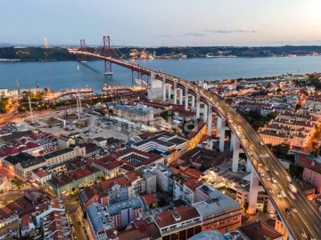 Apartamento T4 para Venda em Alcantara