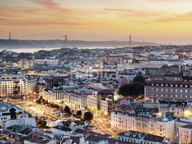 Moradia T5 para Venda em Alcantara Foto 9