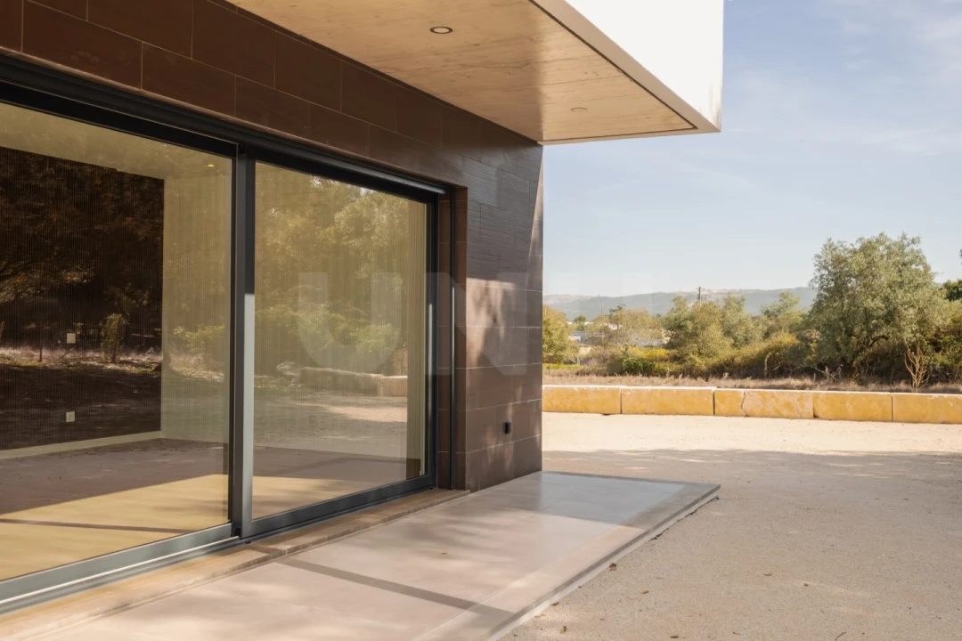 Moradia T3 para Venda em Turquel Foto 43