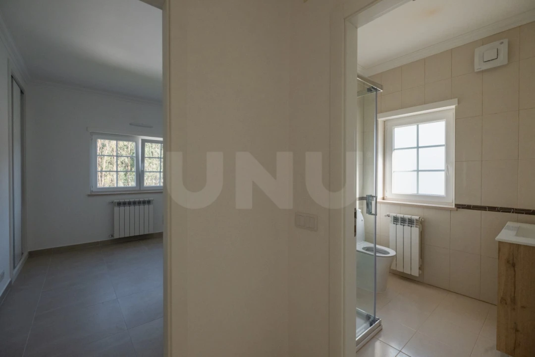 Moradia T4 para Venda em Nossa Senhora do Pópulo, Coto e São Gregório Foto 23