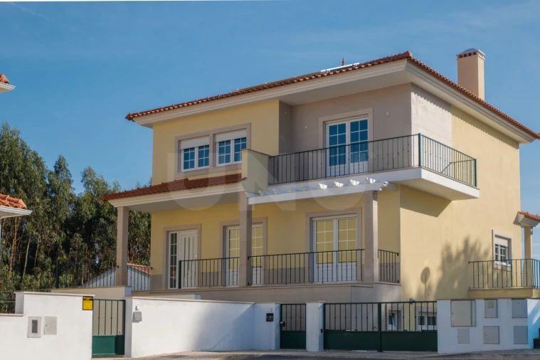 Moradia T4 para Venda em Nossa Senhora do Pópulo, Coto e São Gregório Foto 4