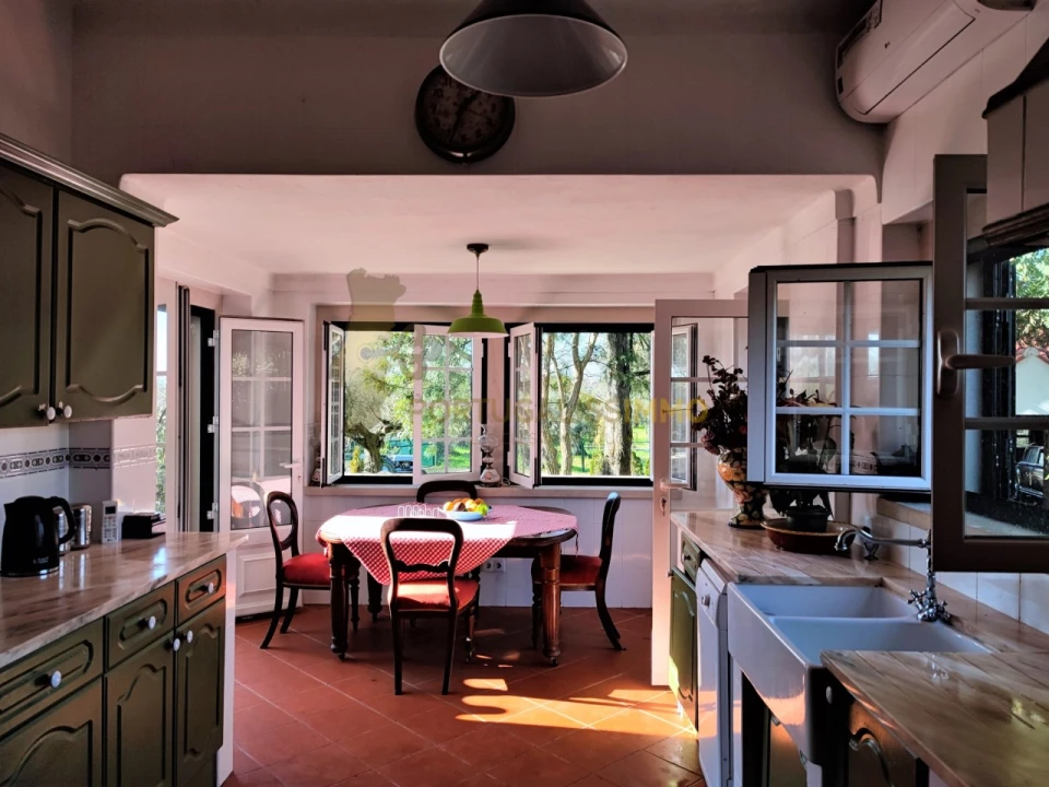 Moradia T4 para Venda em Paialvo Foto 10