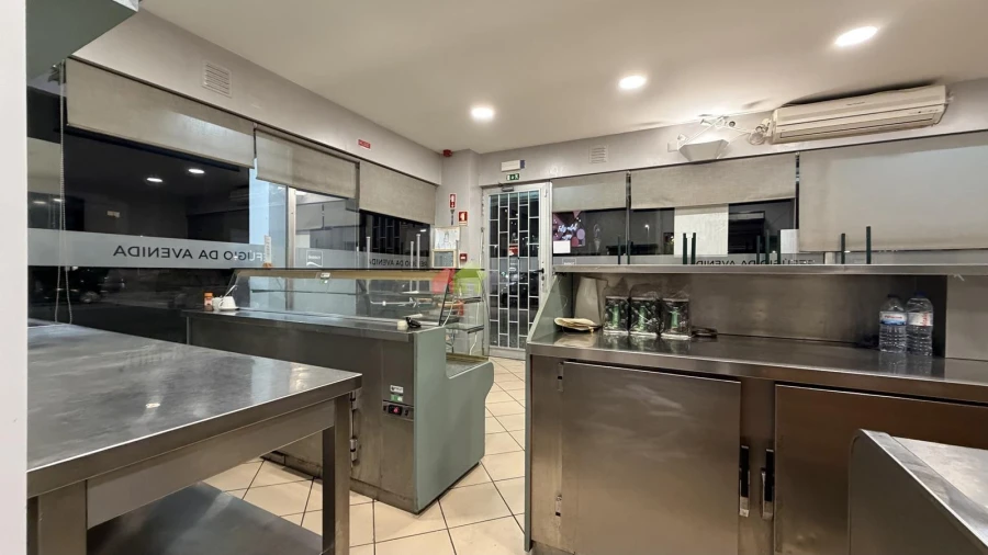 Negócio para Arrendamento em Alto do Seixalinho, Santo André e Verderena Foto 11