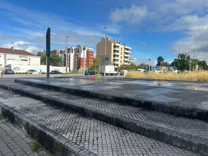 Negócio para Arrendamento em Alto do Seixalinho, Santo André e Verderena Foto 5