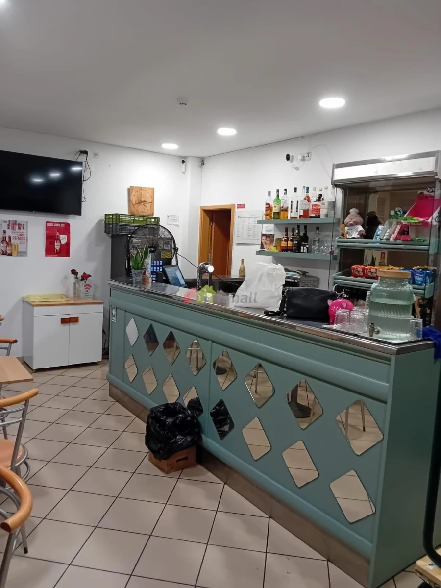 Negócio para Arrendamento em Alto do Seixalinho, Santo André e Verderena Foto 8