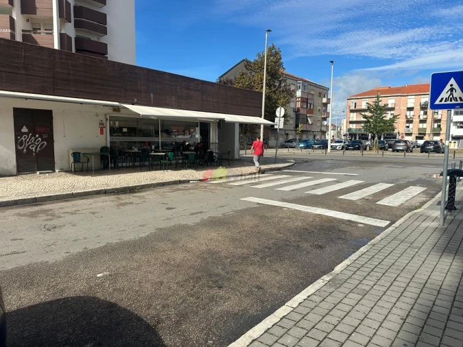 Negócio para Arrendamento em Alto do Seixalinho, Santo André e Verderena Foto 7