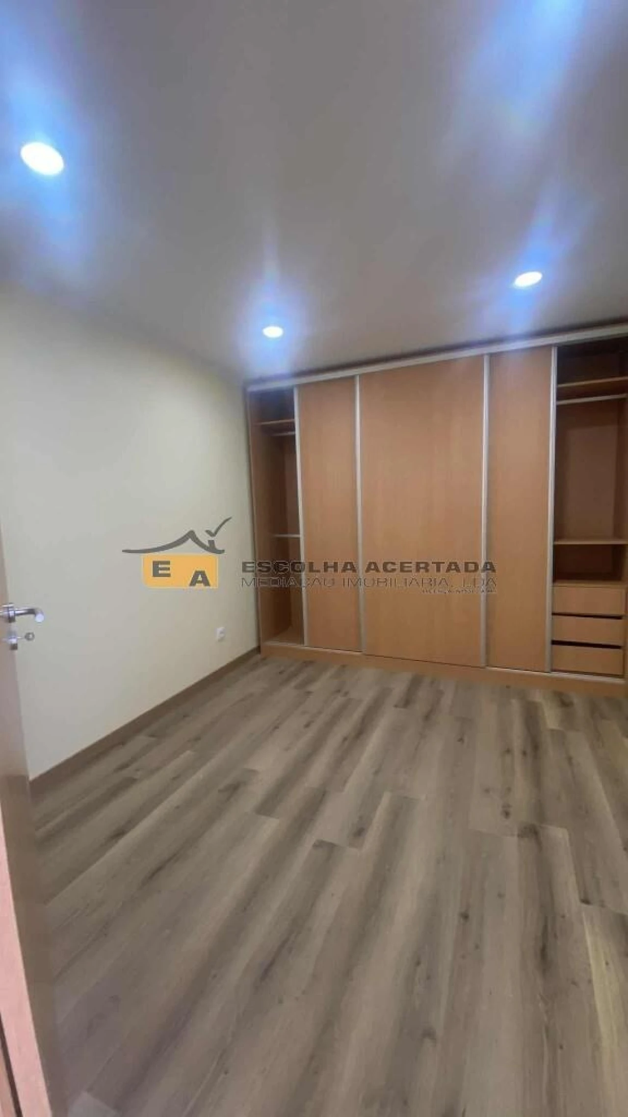 Moradia T3 para Venda em Campanhã Foto 7