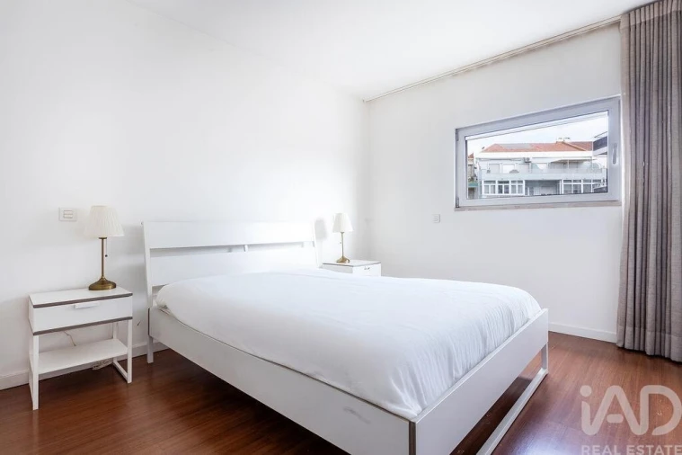 Apartamento T1 para Venda em Algés, Linda-A-Velha e Cruz Quebrada-Dafundo Foto 9