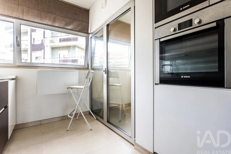 Apartamento T1 para Venda em Algés, Linda-A-Velha e Cruz Quebrada-Dafundo Foto 6