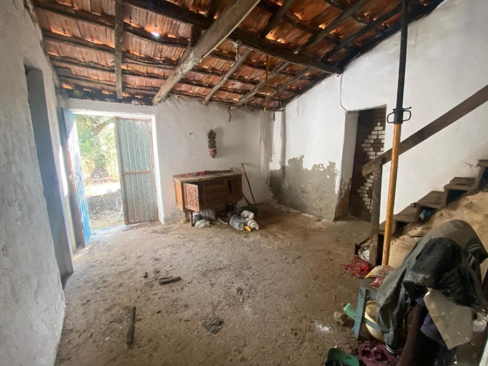 Moradia T2 para Venda em Nossa Senhora do Pranto Foto 9