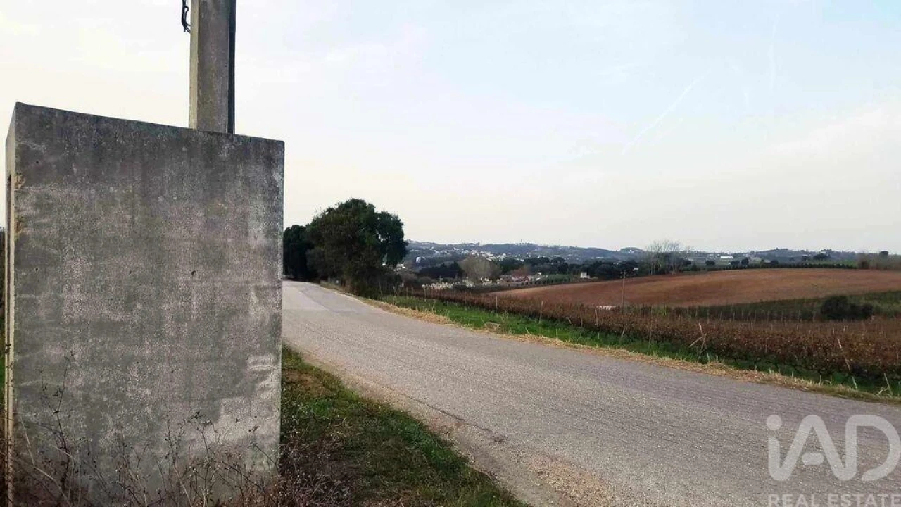 Terreno para Venda em Carvalhal Foto 4