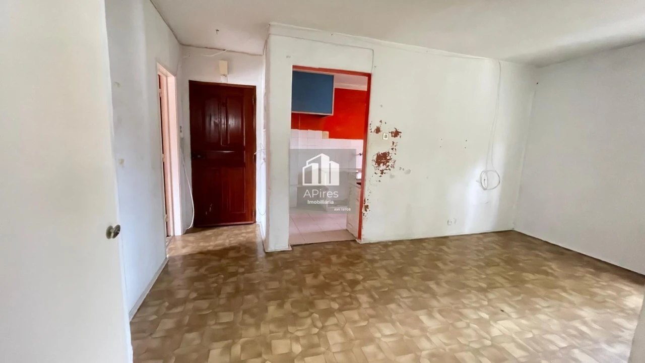 Apartamento T3 para Venda em Laranjeiro e Feijó Foto 30