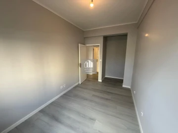 Apartamento T3 para Venda em Laranjeiro e Feijó