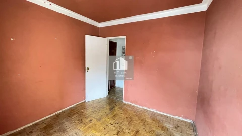 Apartamento T3 para Venda em Laranjeiro e Feijó