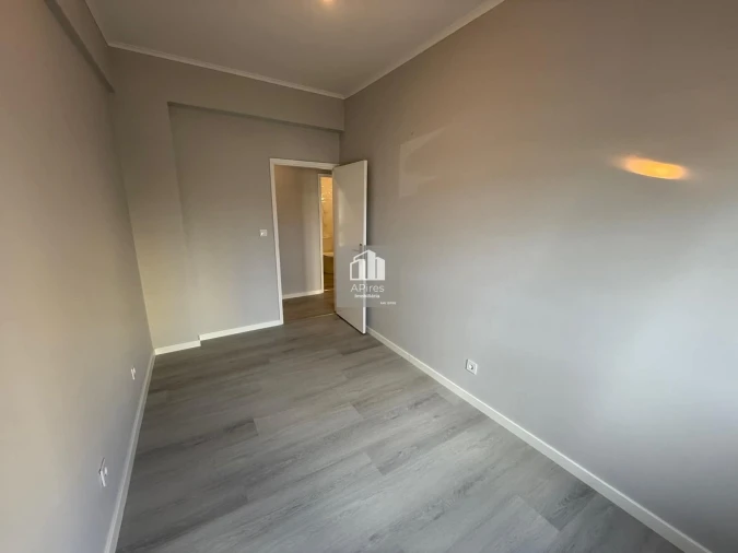 Apartamento T3 para Venda em Laranjeiro e Feijó Foto 3