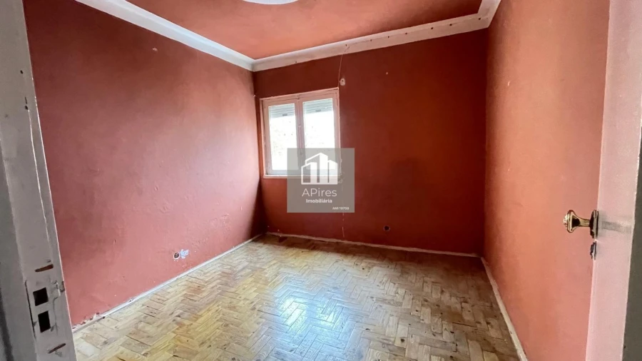 Apartamento T3 para Venda em Laranjeiro e Feijó Foto 16